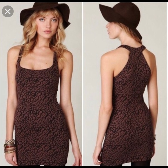 Free People Dresses & Skirts - FREE PEOPLE fitted dress